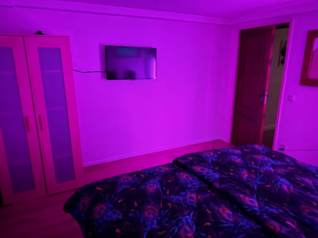 Bedroom 3 with LED color lighting. Of course it can also be turned off.